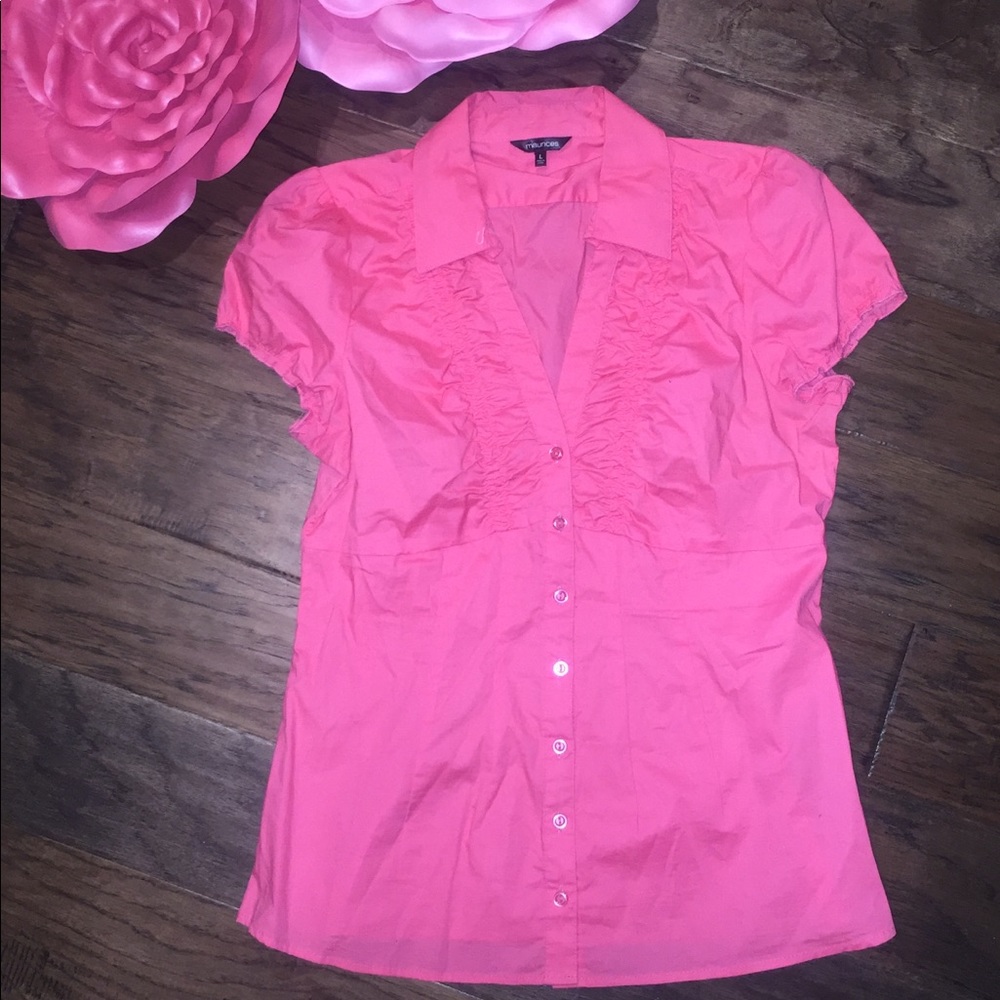 💥woman’s button down dress shirt💥